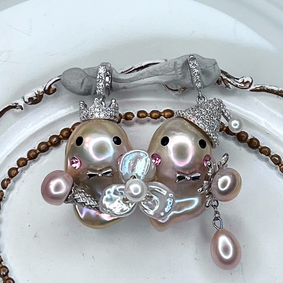 Handmade S925 SS Premium Flameball Pearl Boy Girl Character Detachable Pendant
